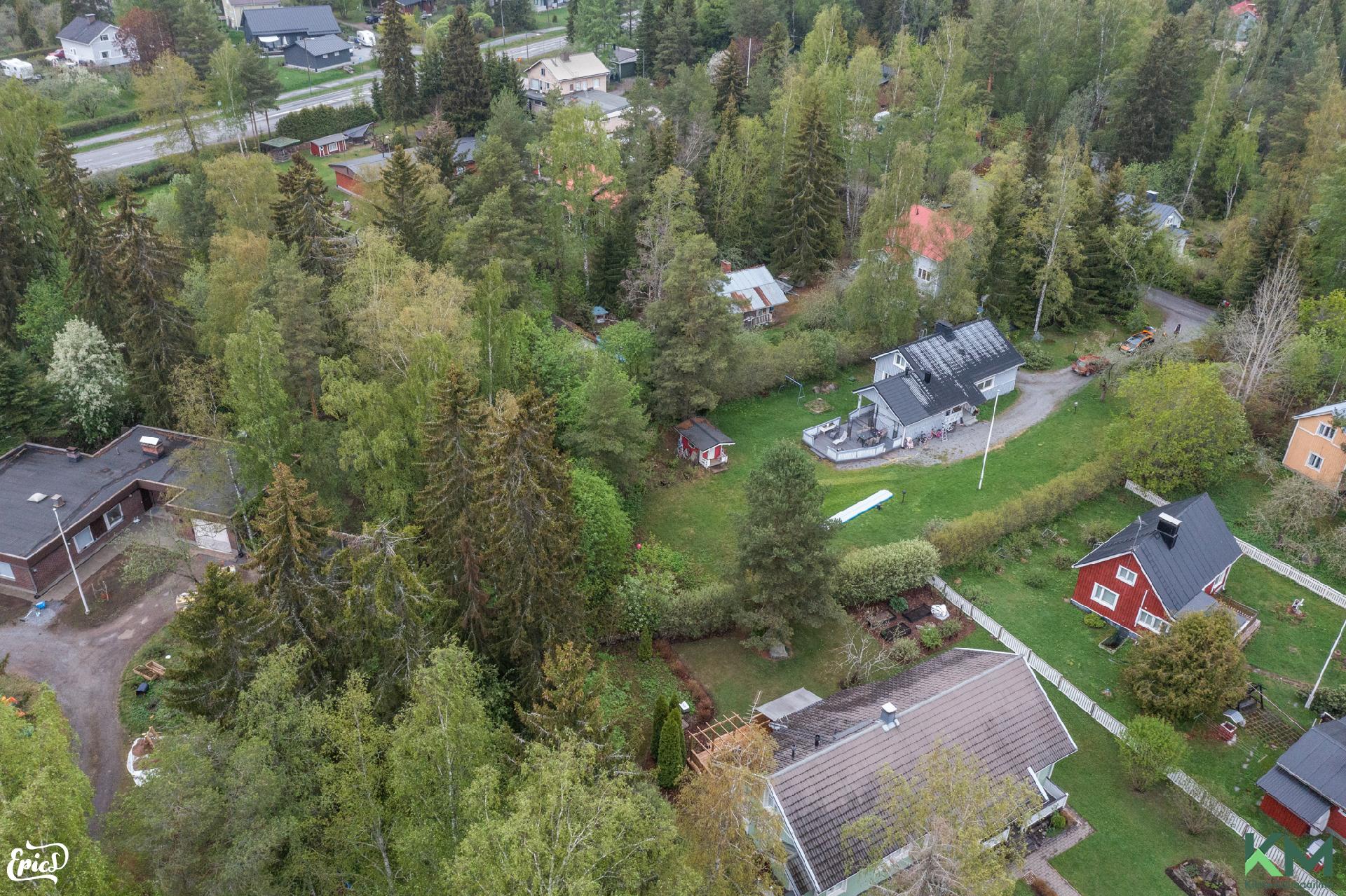 Pysäkkitie 8, Hakkari, Lempäälä