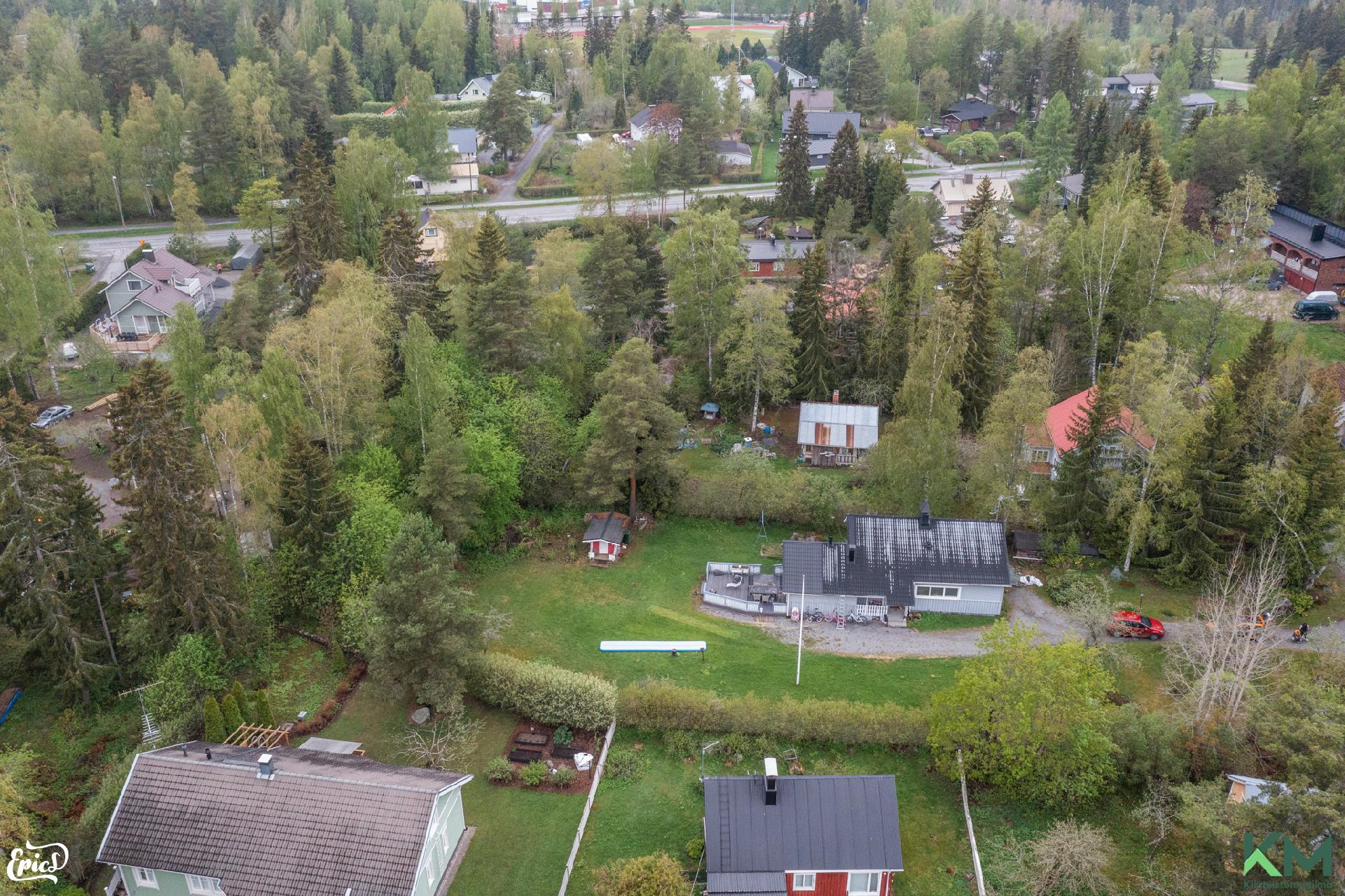 Pysäkkitie 8, Hakkari, Lempäälä