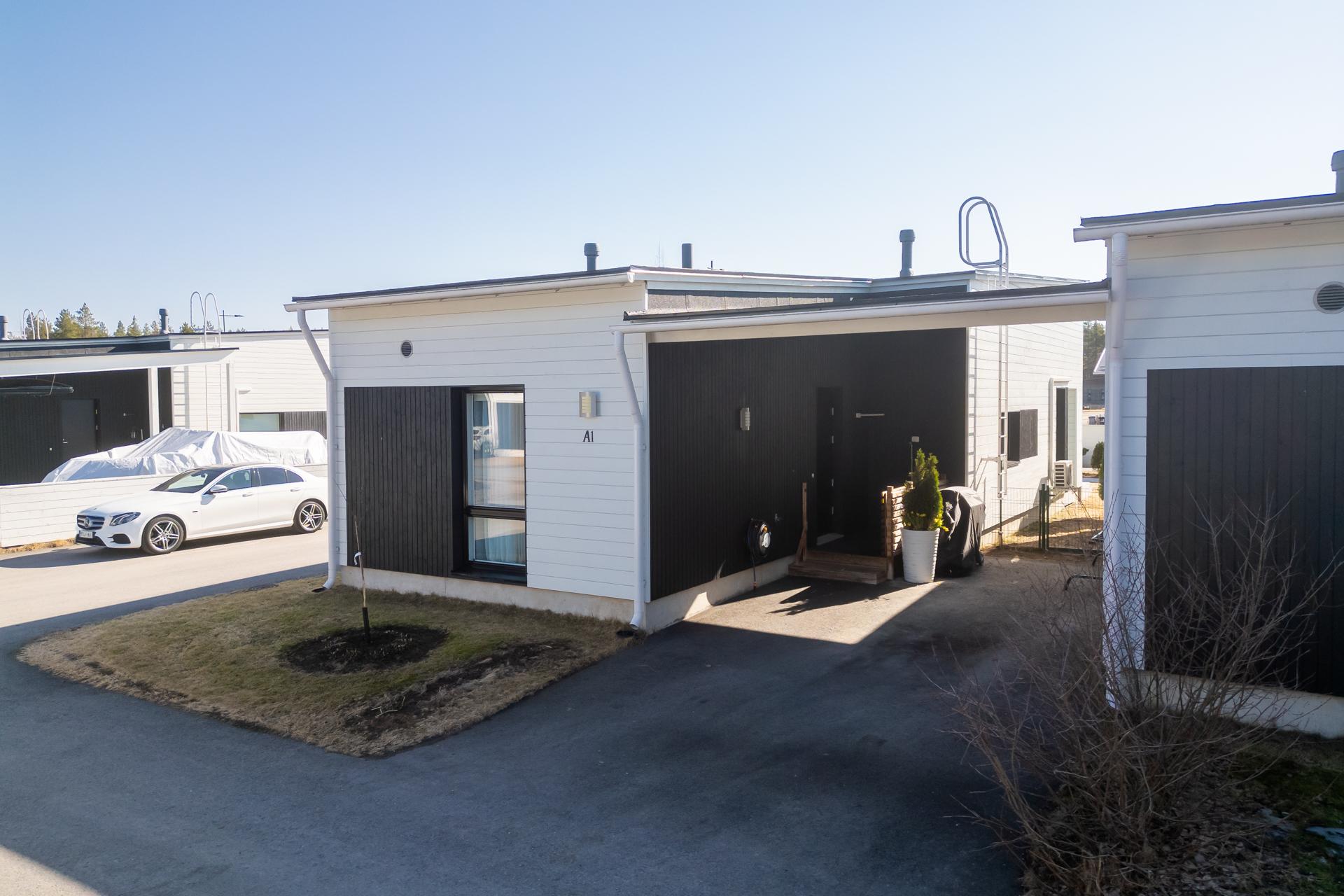 Rakkakiventie 47, Kivikkokangas, Oulu