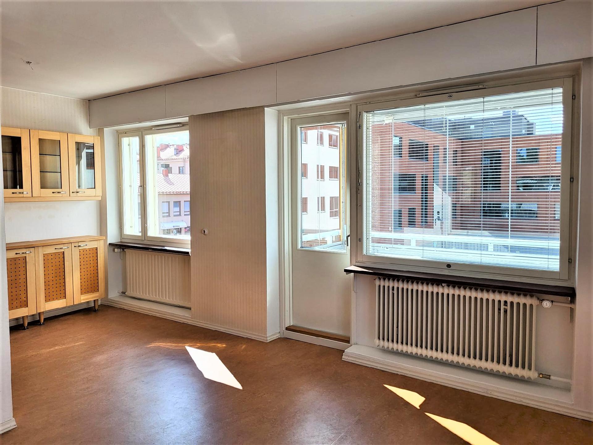 Urheilijankuja 3, Keskusta, Kouvola