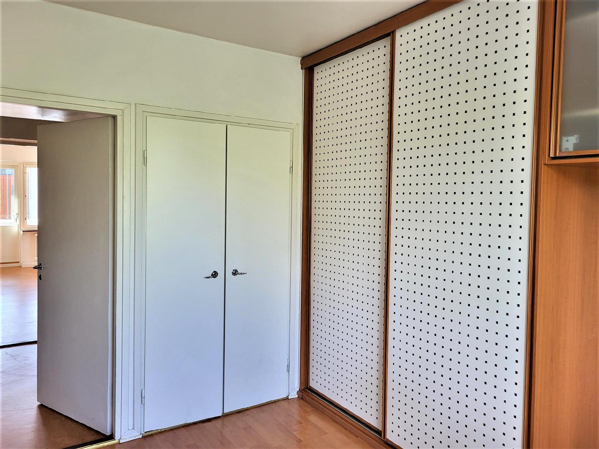 Urheilijankuja 3, Keskusta, Kouvola