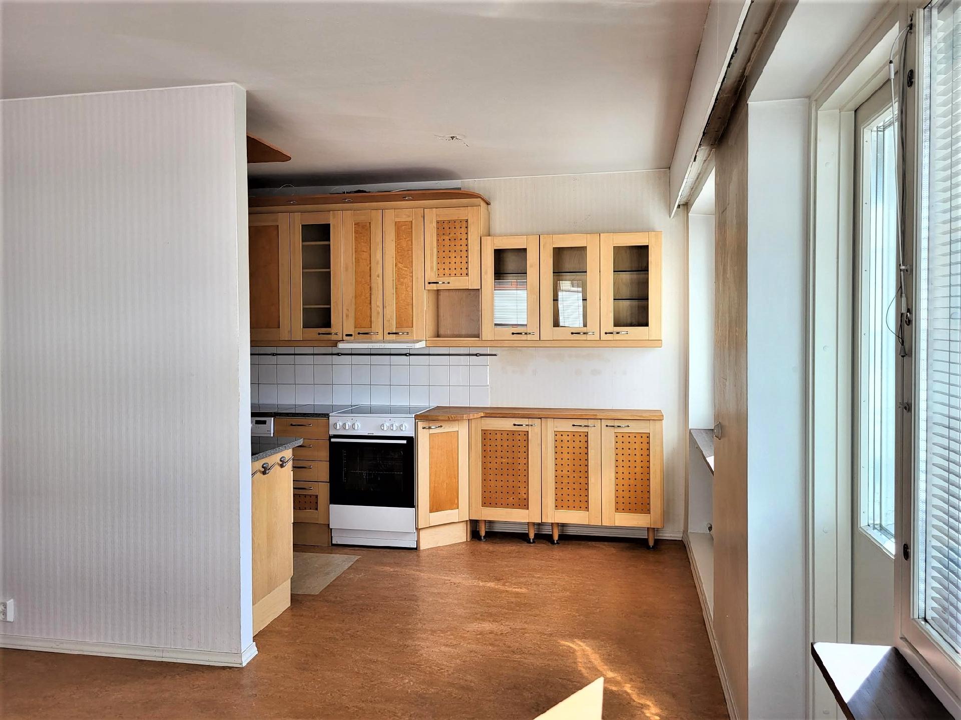 Urheilijankuja 3, Keskusta, Kouvola