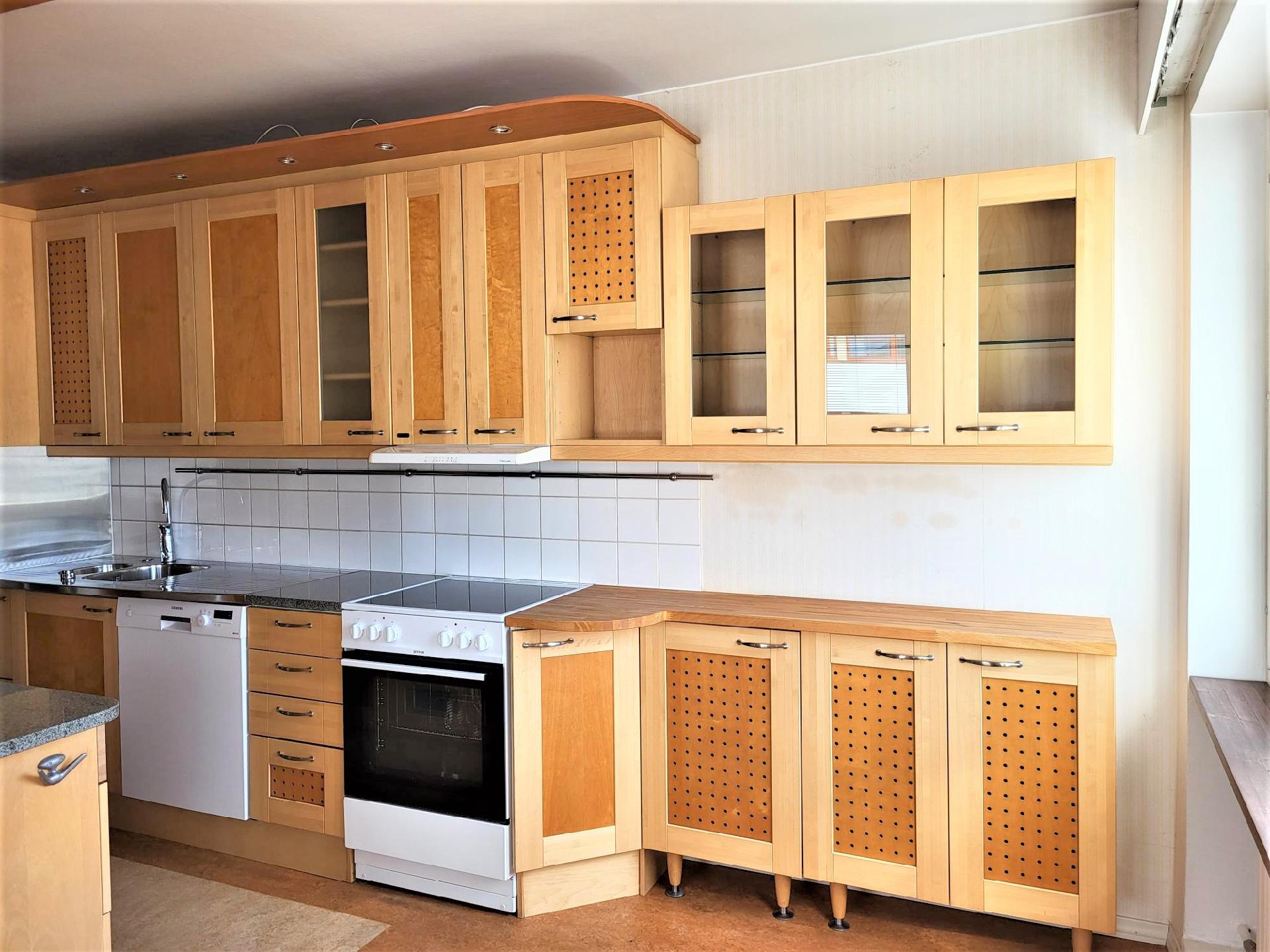 Urheilijankuja 3, Keskusta, Kouvola