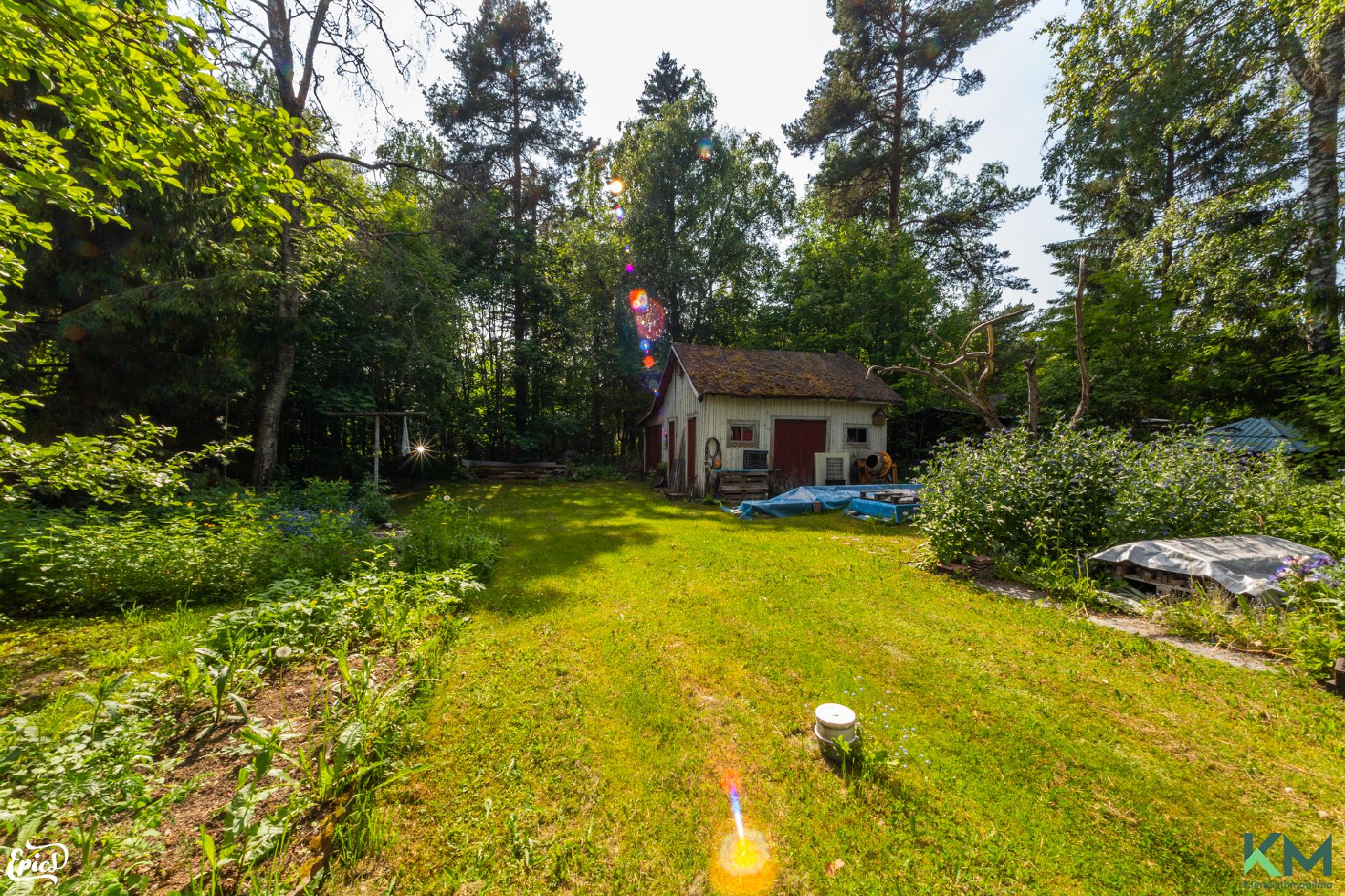 Pysäkkitie 6, Hakkari, Lempäälä