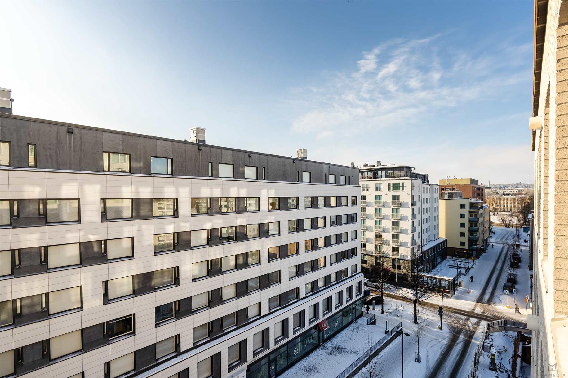 Näkymäkuvat ovat asunnosta A50, 7.krs