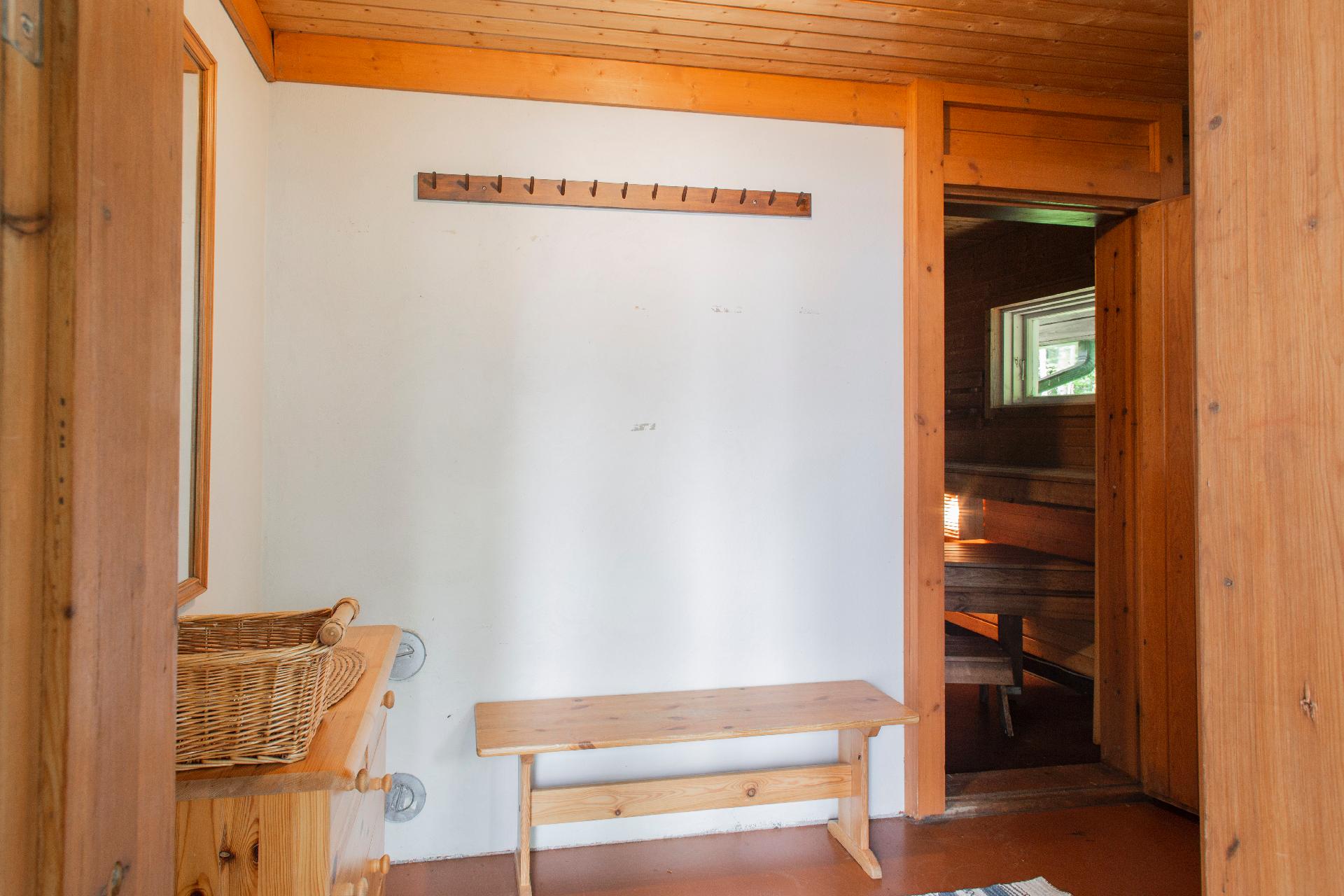 rantasaunan pukuhuone