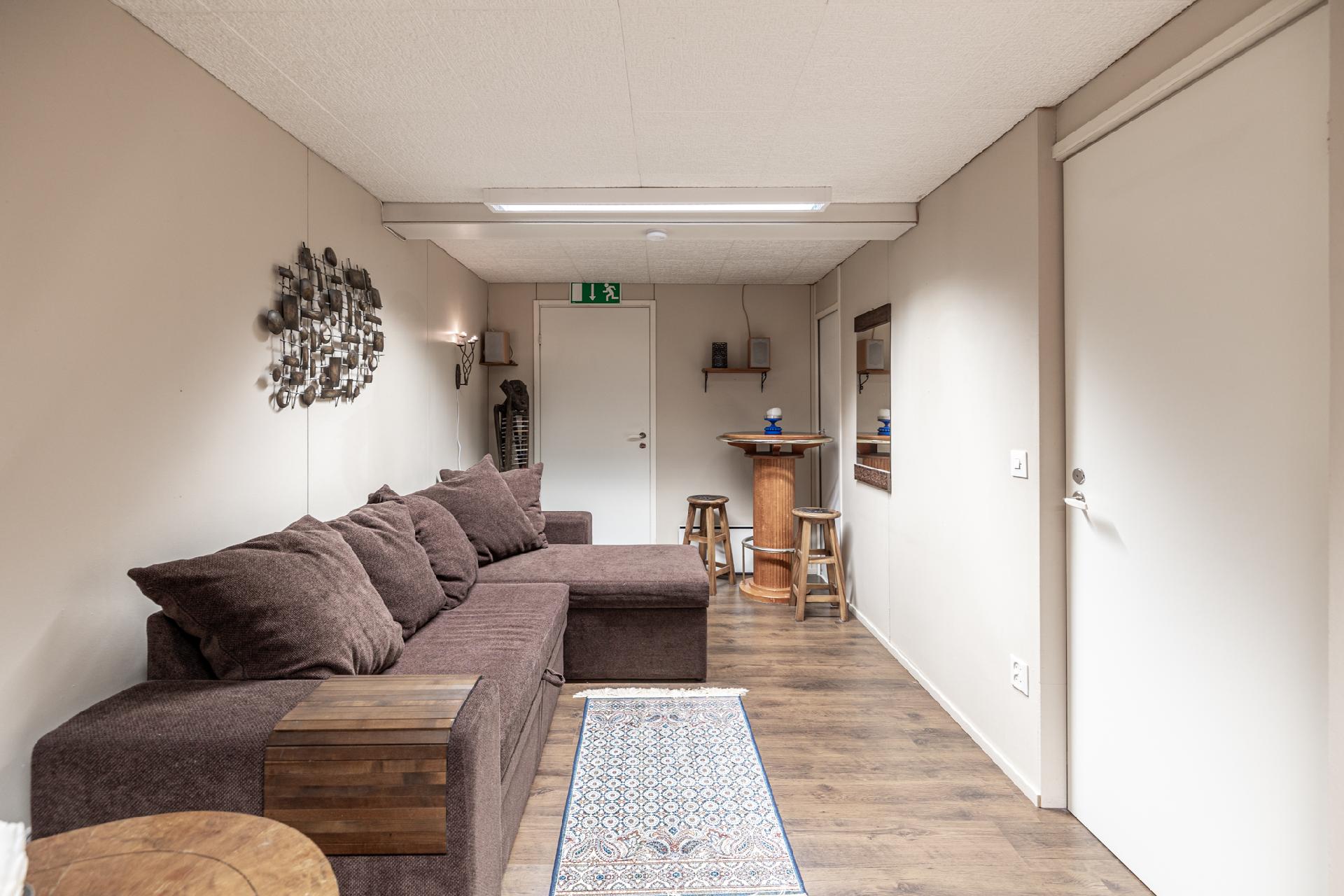 harrastetila kellarissa