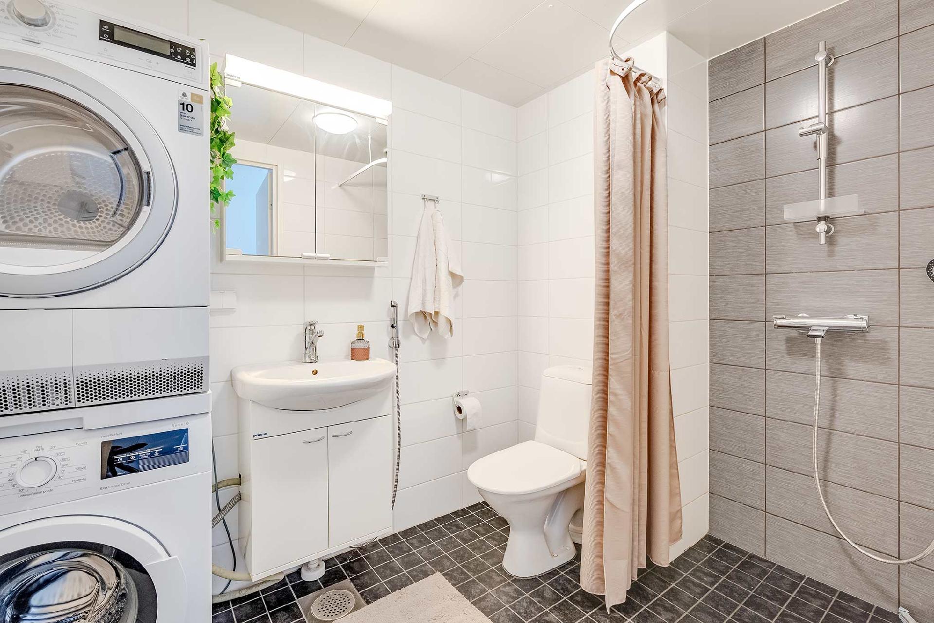 Pahkakatu 12, Haukiluoma, Tampere