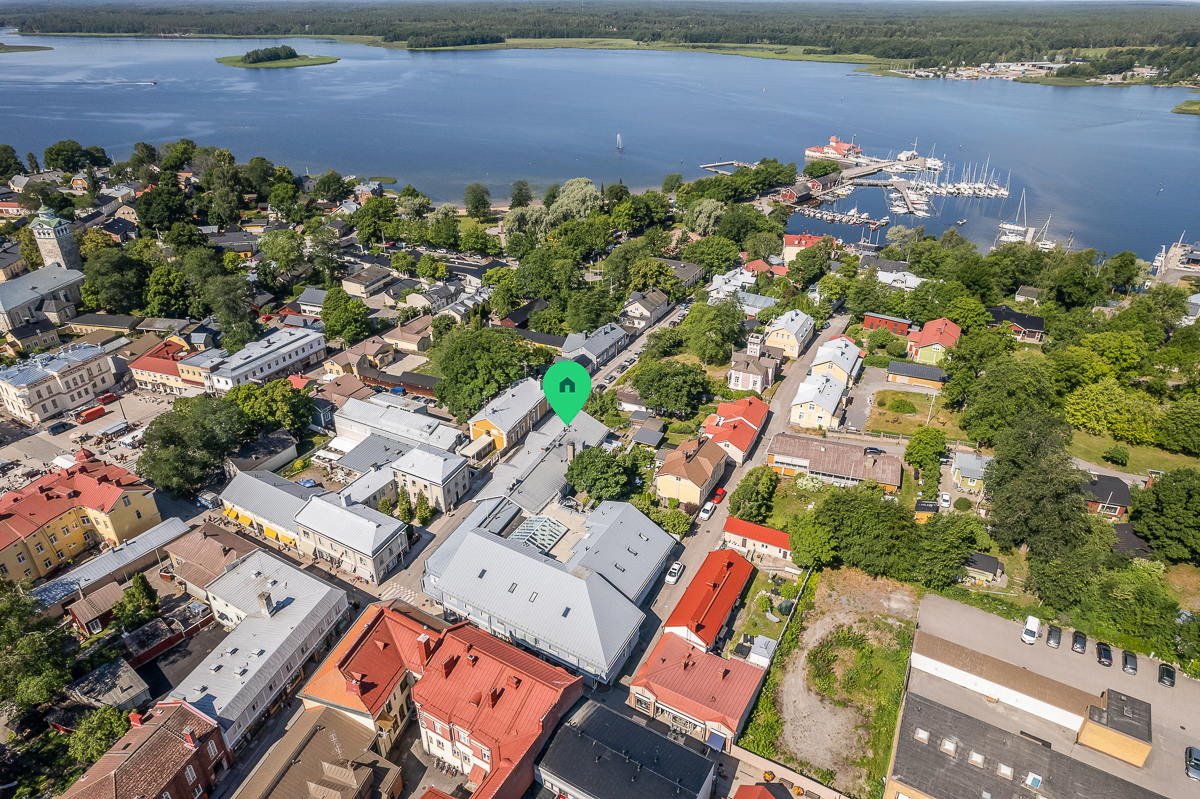 Kuninkaankatu 8, Tammisaari, Raasepori