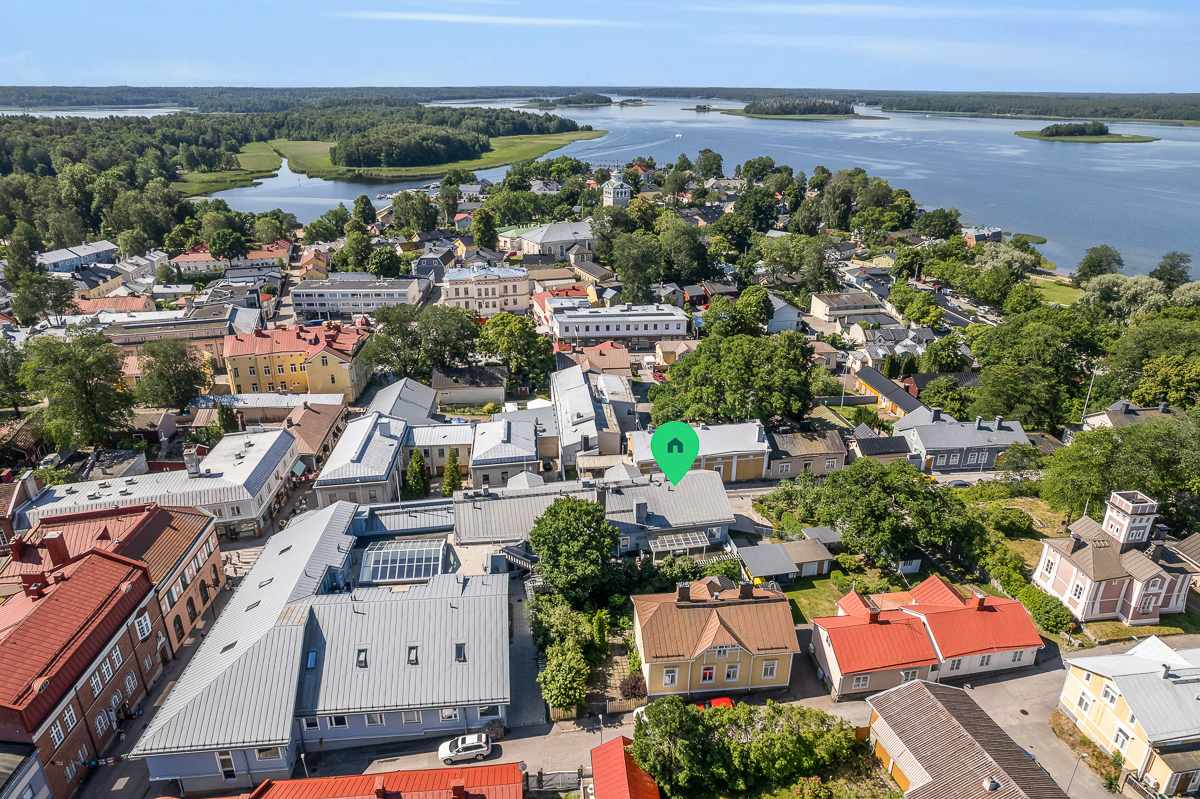 Kuninkaankatu 8, Tammisaari, Raasepori