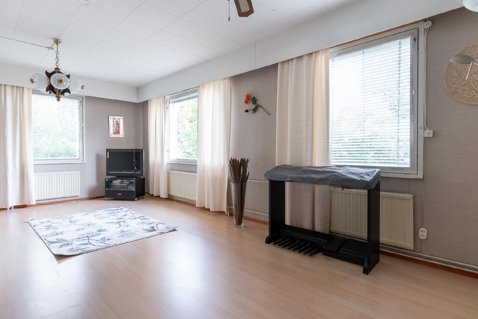 Mäntykatu 25, Peitsari, Mikkeli