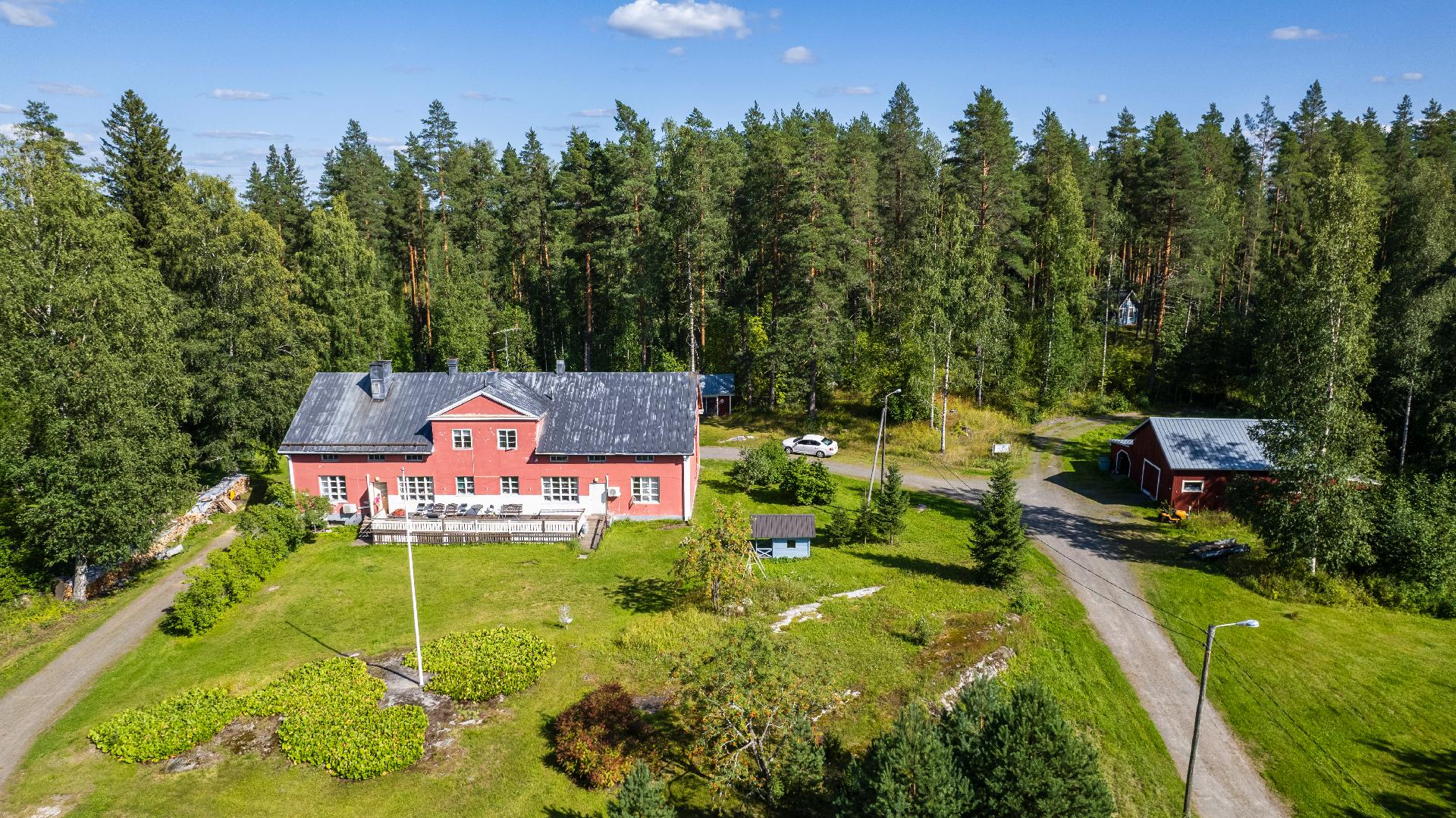 Päärakennus