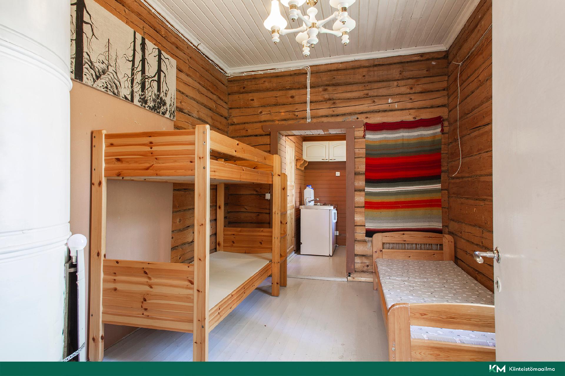 Telkonlahdentie 103, Kangasniemi