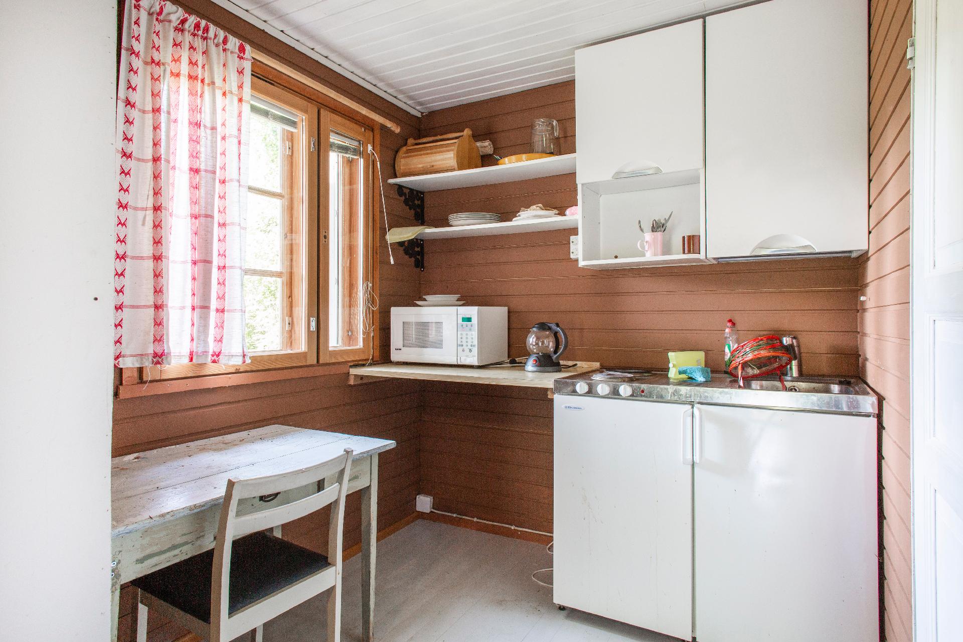 Telkonlahdentie 103, Kangasniemi