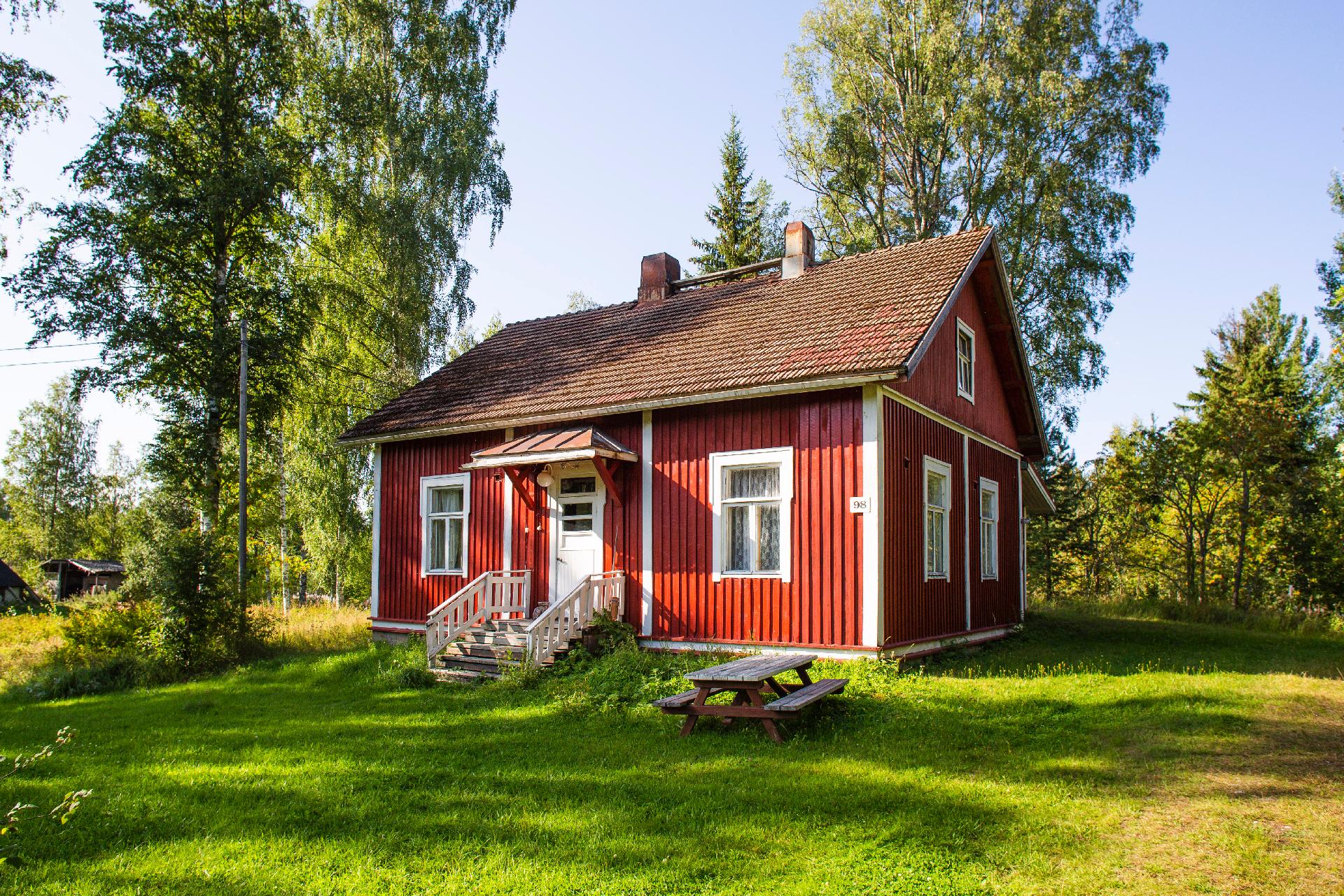 Telkonlahdentie 103, Kangasniemi