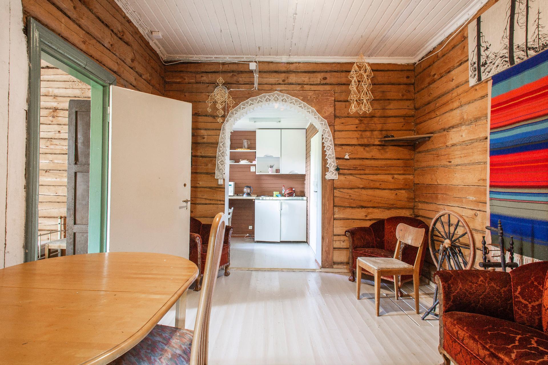 Telkonlahdentie 103, Kangasniemi