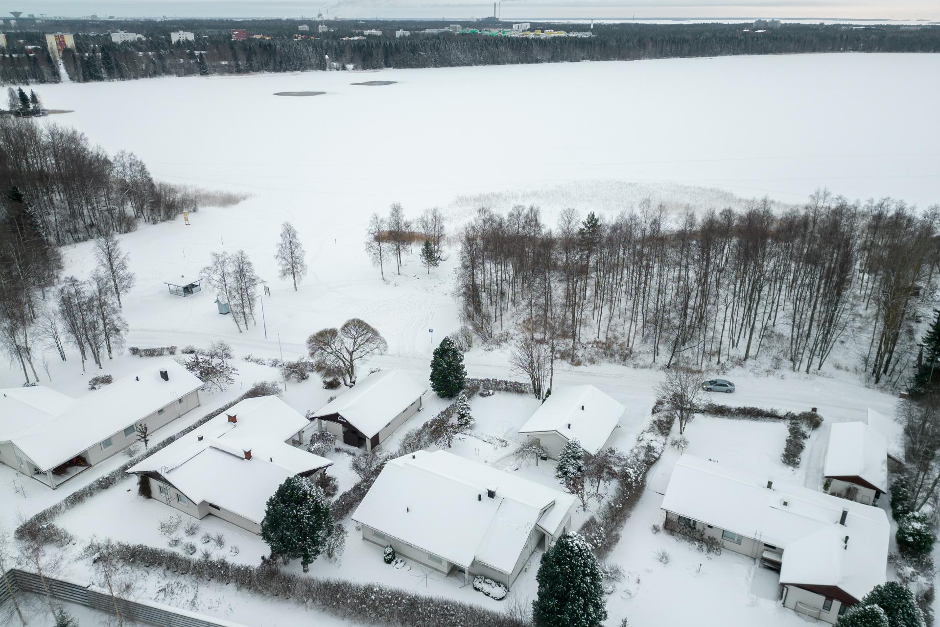 Alangontie 16, Kuivasjärvi, Oulu