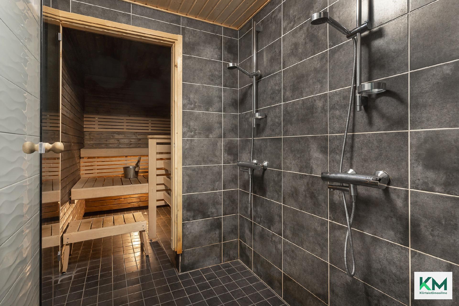 Majatalon pesuhuone.