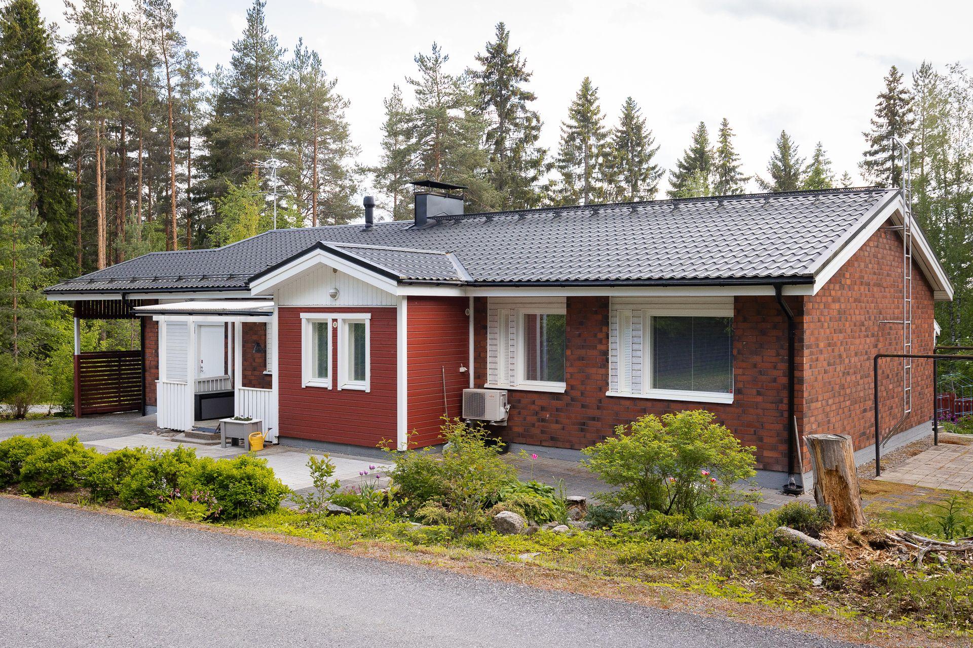 Tammitie 17, Jämsänkoski