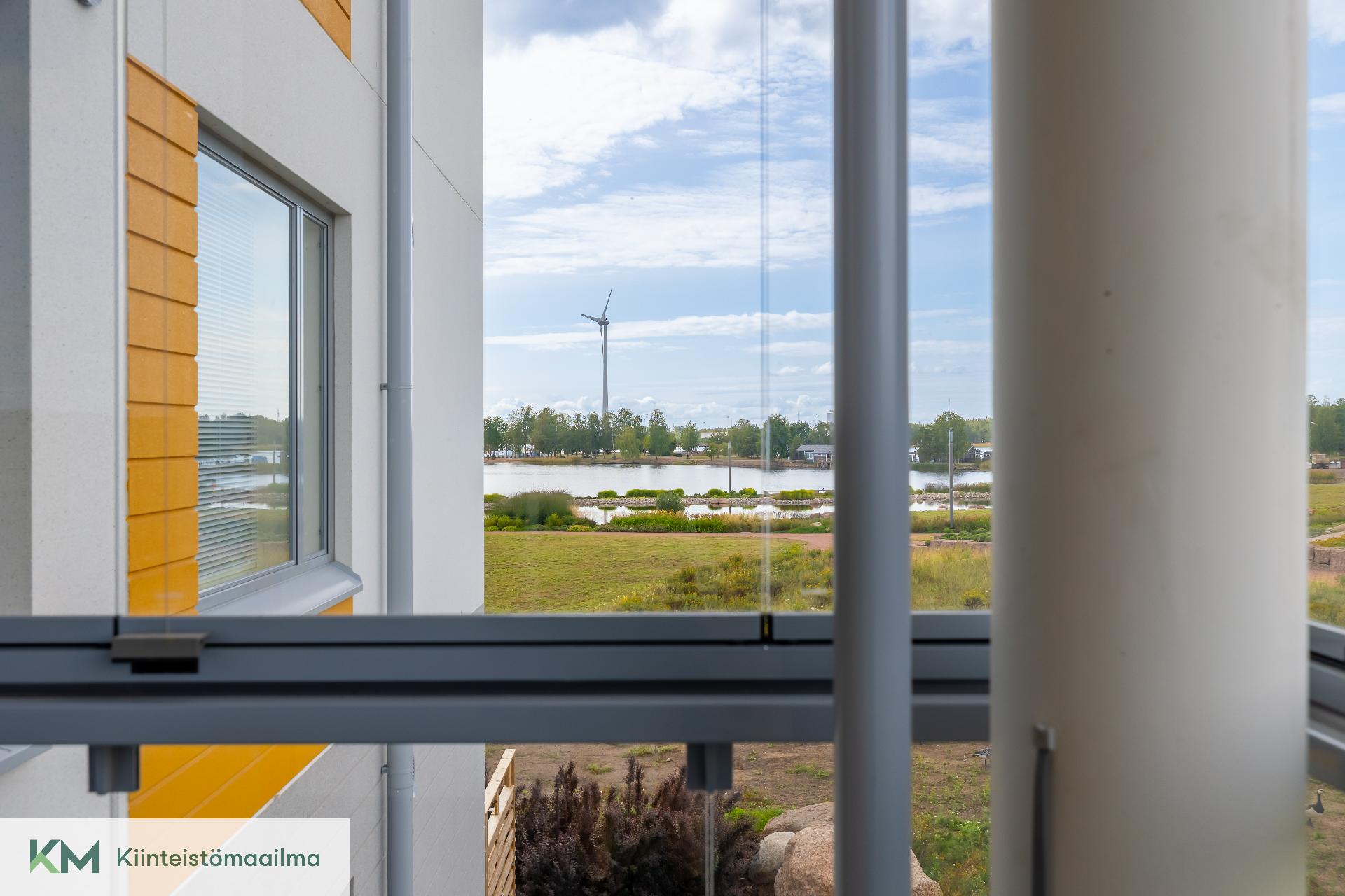 Näkymät asunnon parvekkeelta