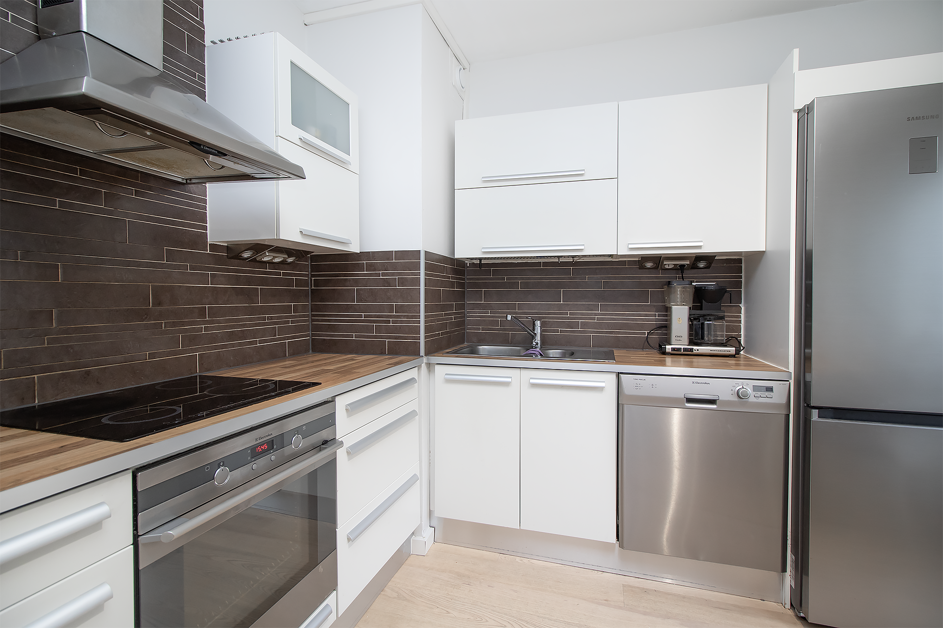 Uudehko, erillinen keittiö