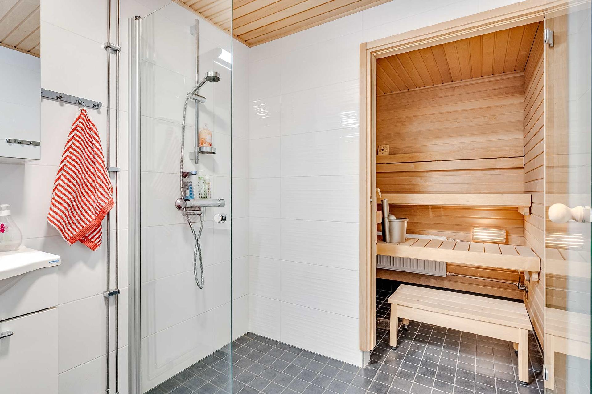 Männistönkatu 3, Halkoniemi, Tampere