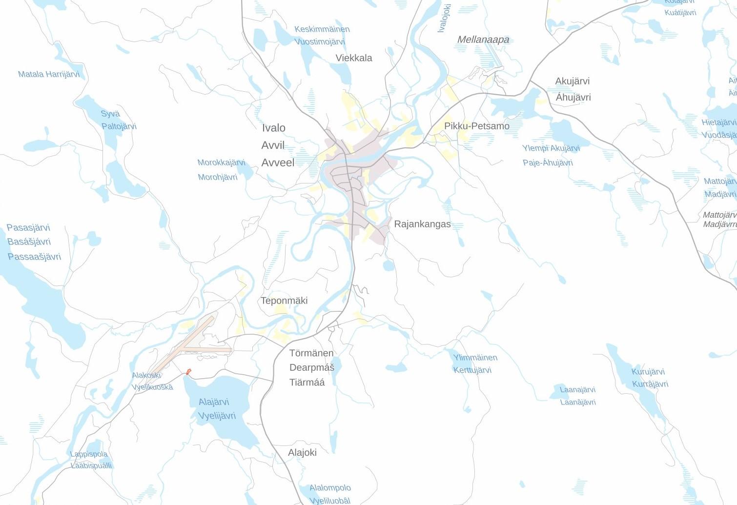 Sijainti Ivalon eteläpuolella Alajärven rannalla