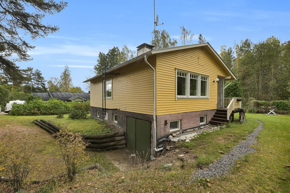 Mellangårdintie 12, Tammisaari, Raasepori