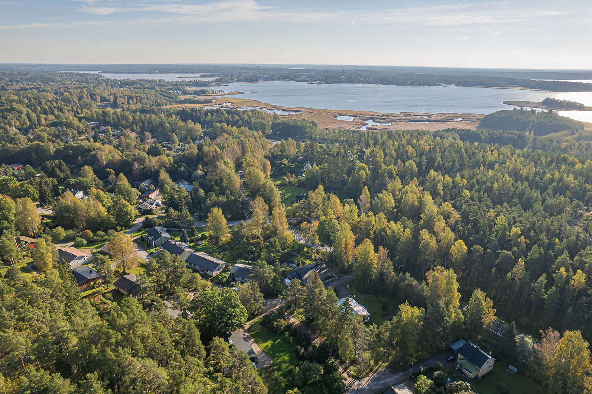 Mellangårdintie 12, Tammisaari, Raasepori