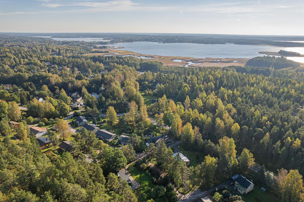 Mellangårdintie 12, Tammisaari, Raasepori