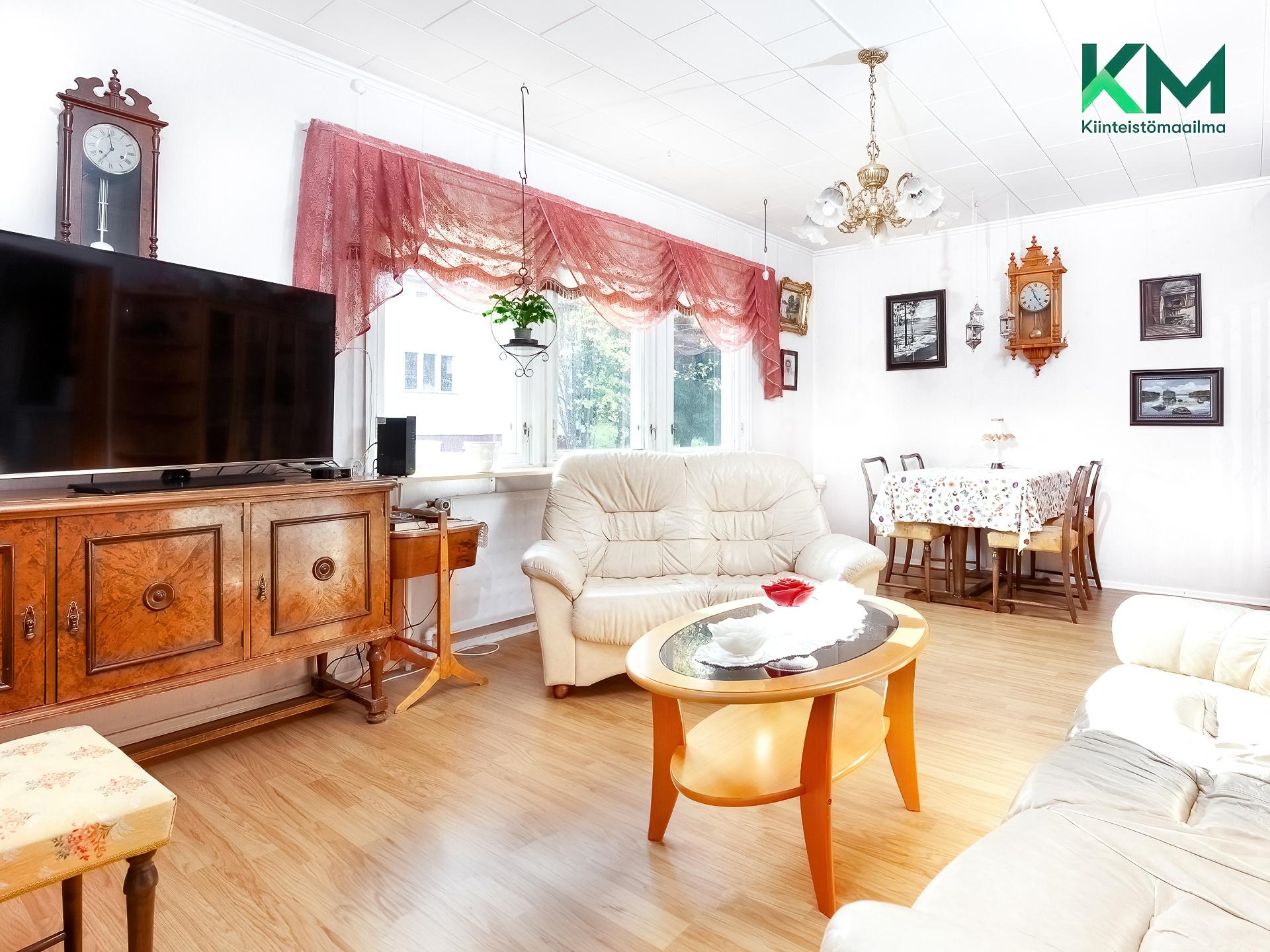 Uramonrinne 13, Harjukylä, Riihimäki