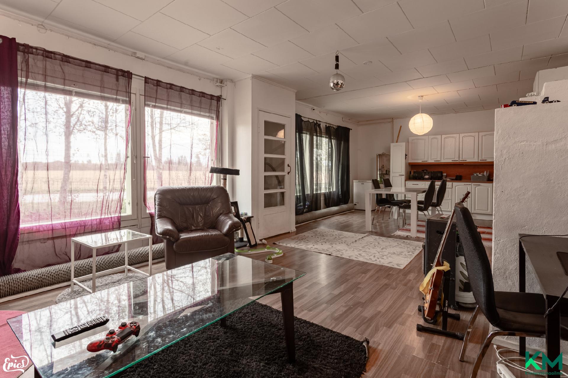 Hiukkastentie 2, Kalkunmäki, Hämeenkyrö