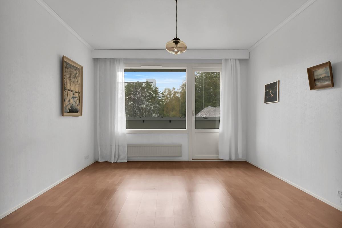 Kivipellontie 10, Karjaa, Raasepori