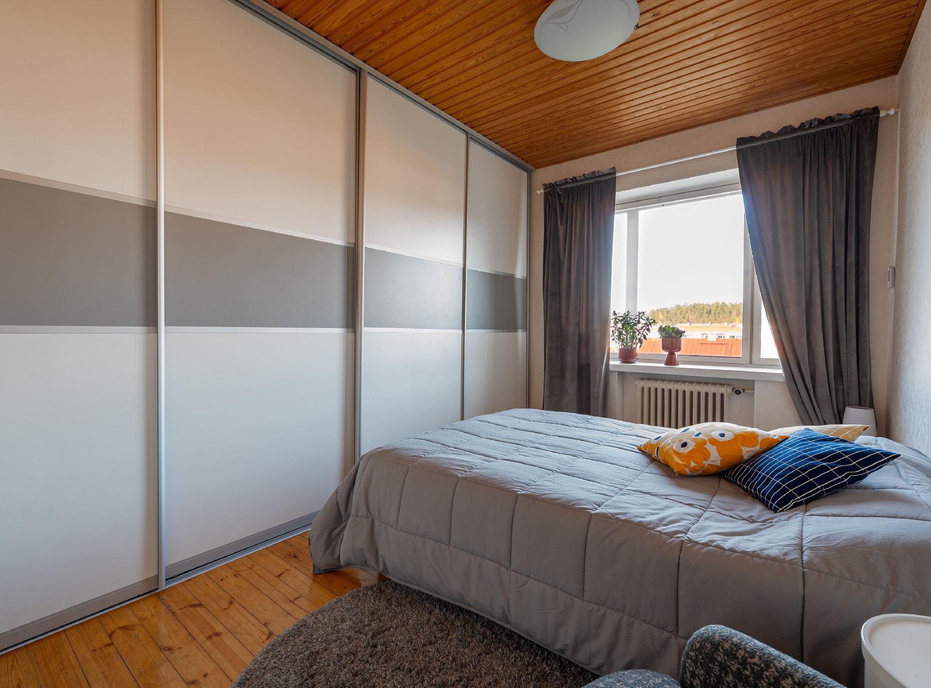 Karjalankatu 8, Paavolan Kaupunginosa, Lahti