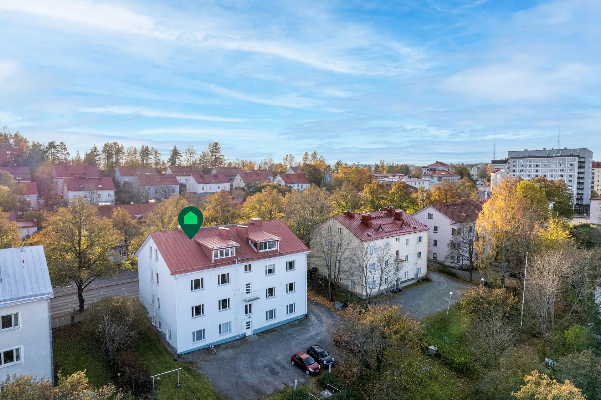 Karjalankatu 8, Paavolan Kaupunginosa, Lahti