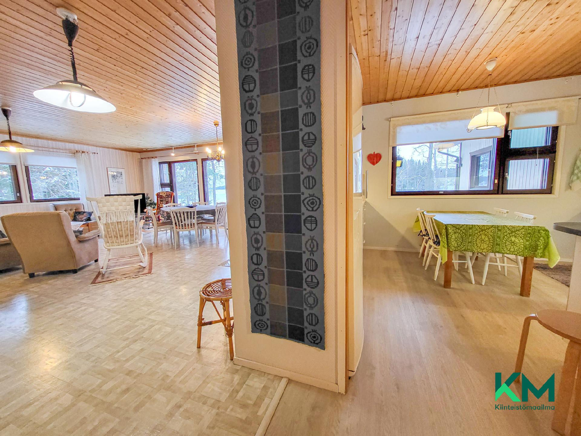 Puusepänpolku 7, Enonkoski