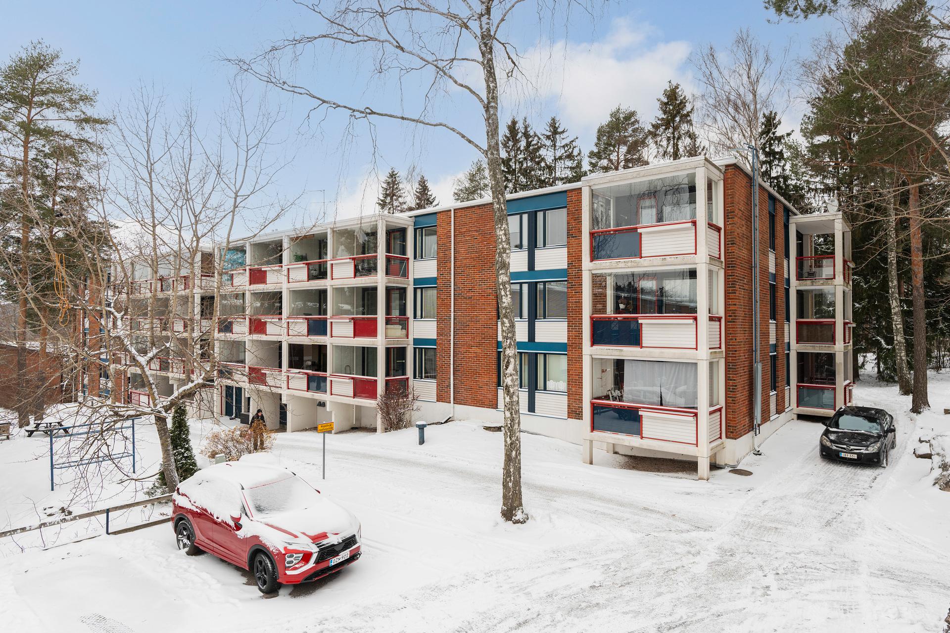 Lammastie 11, Pähkinärinne, Vantaa