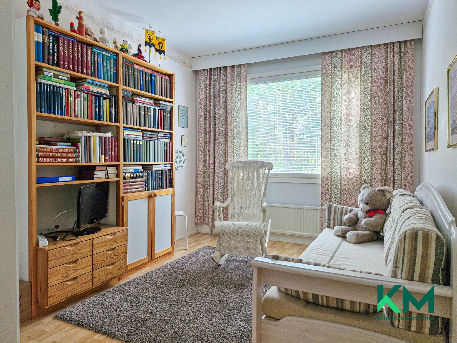 Jääkiekkoradankuja 4, Talvisalo, Savonlinna