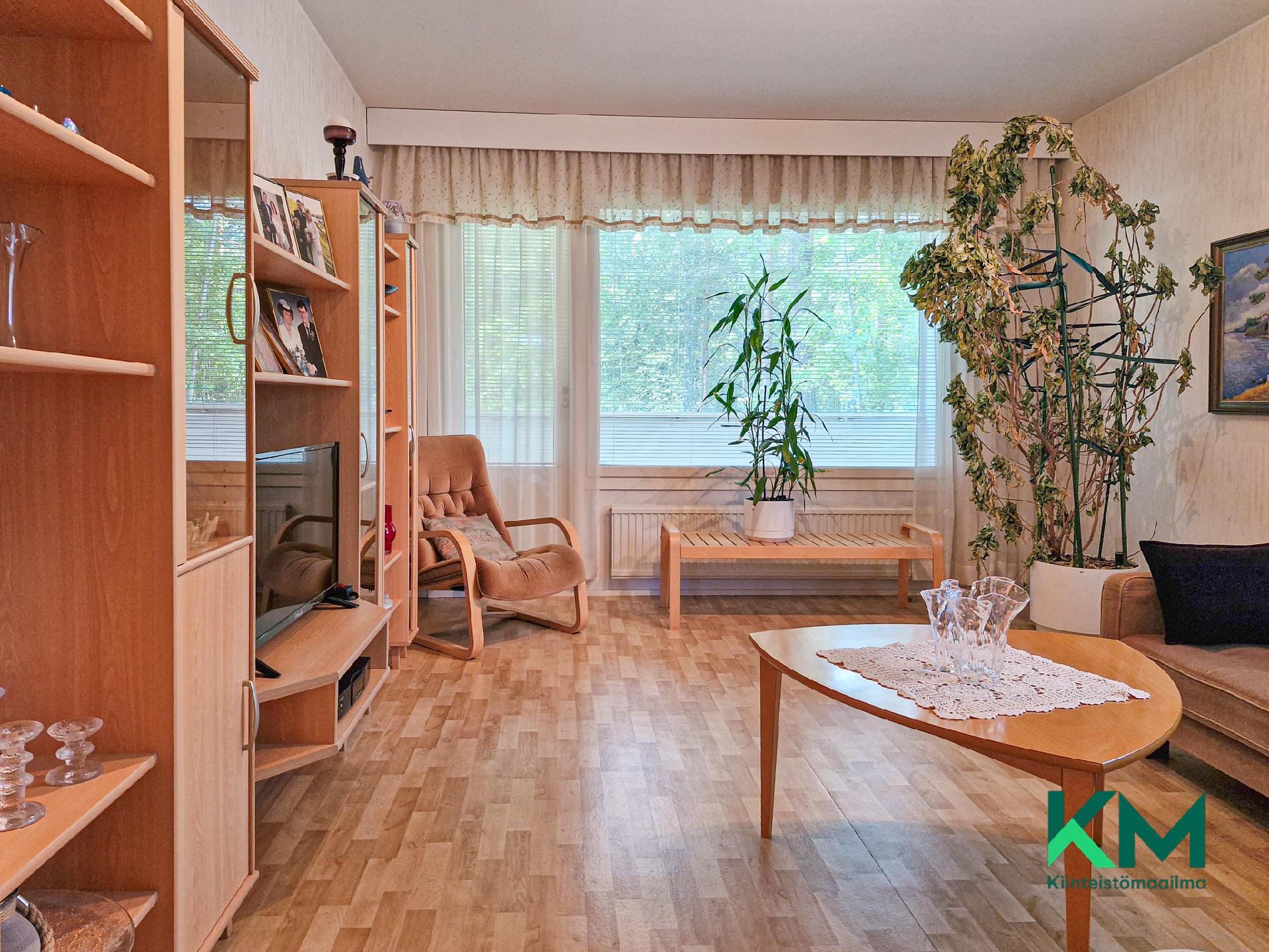 Jääkiekkoradankuja 4, Talvisalo, Savonlinna