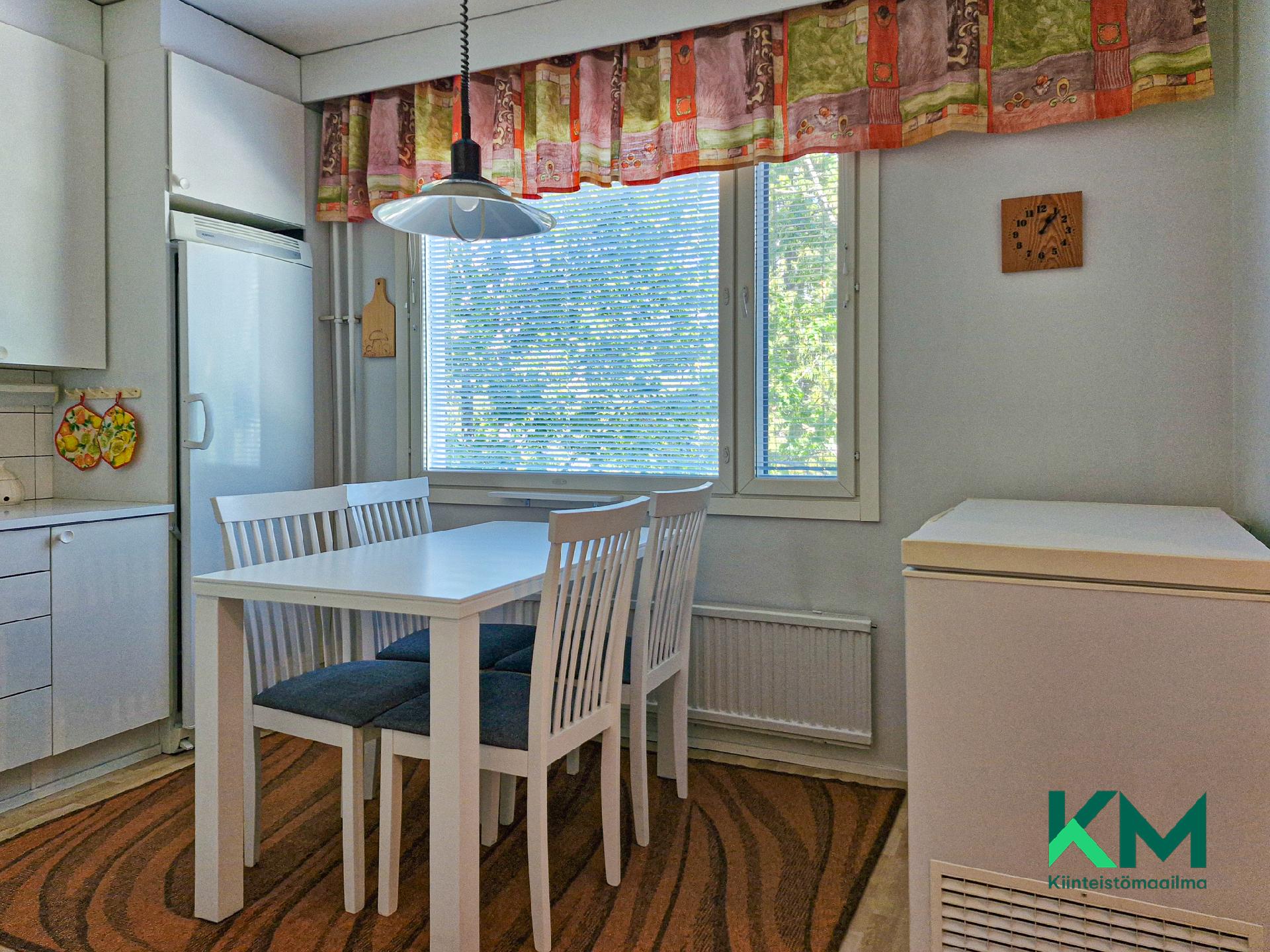 Jääkiekkoradankuja 4, Talvisalo, Savonlinna