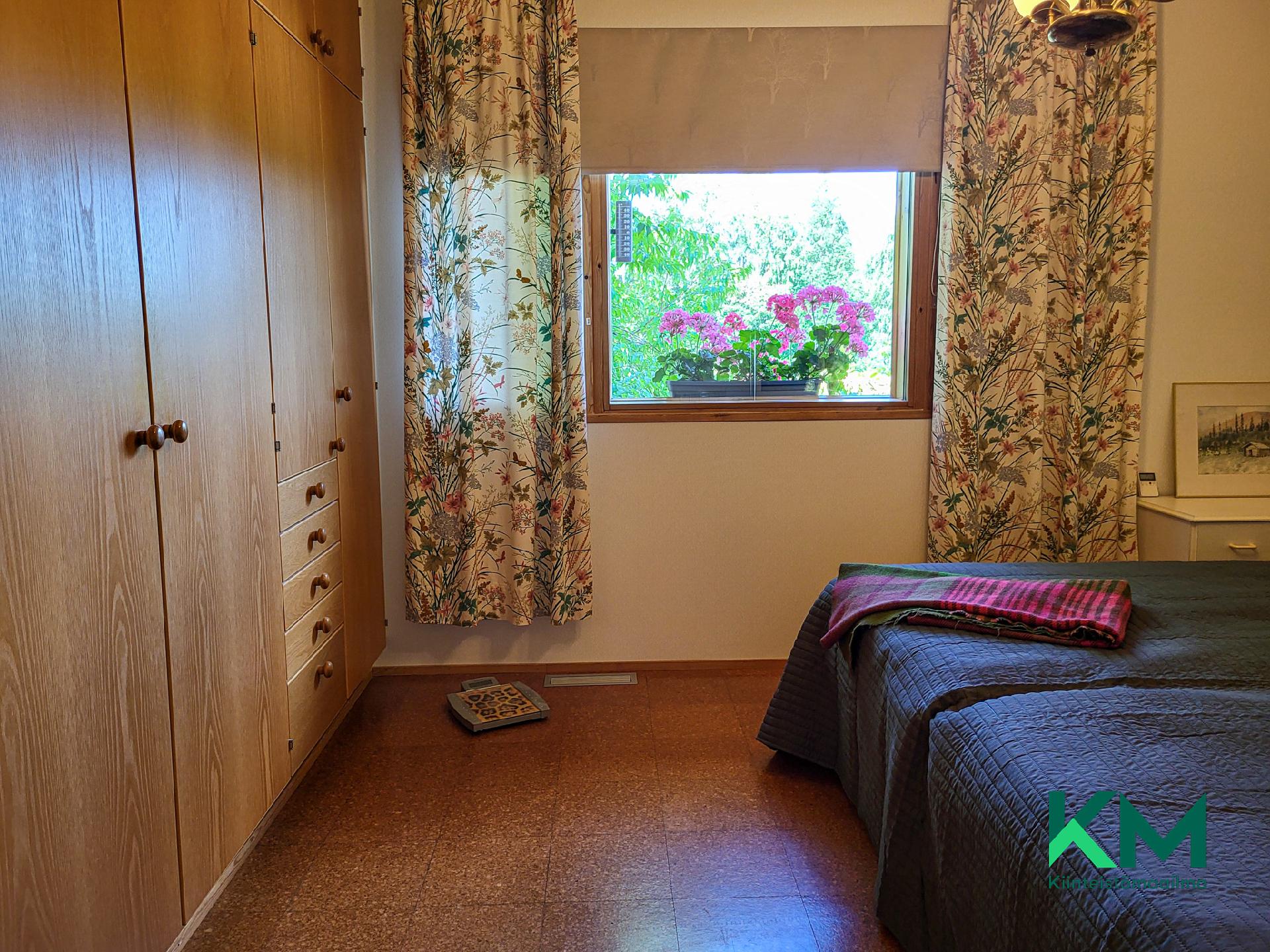 Rentukantie 28, Kellarpelto, Savonlinna