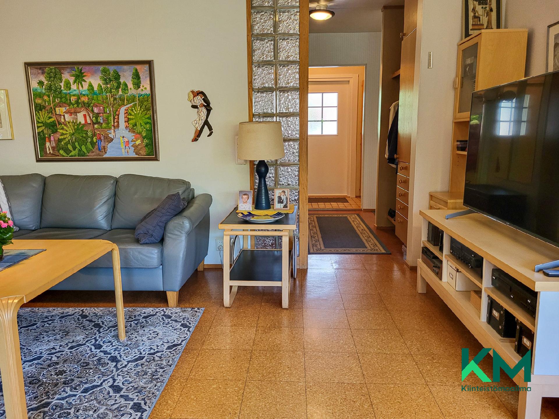 Rentukantie 28, Kellarpelto, Savonlinna