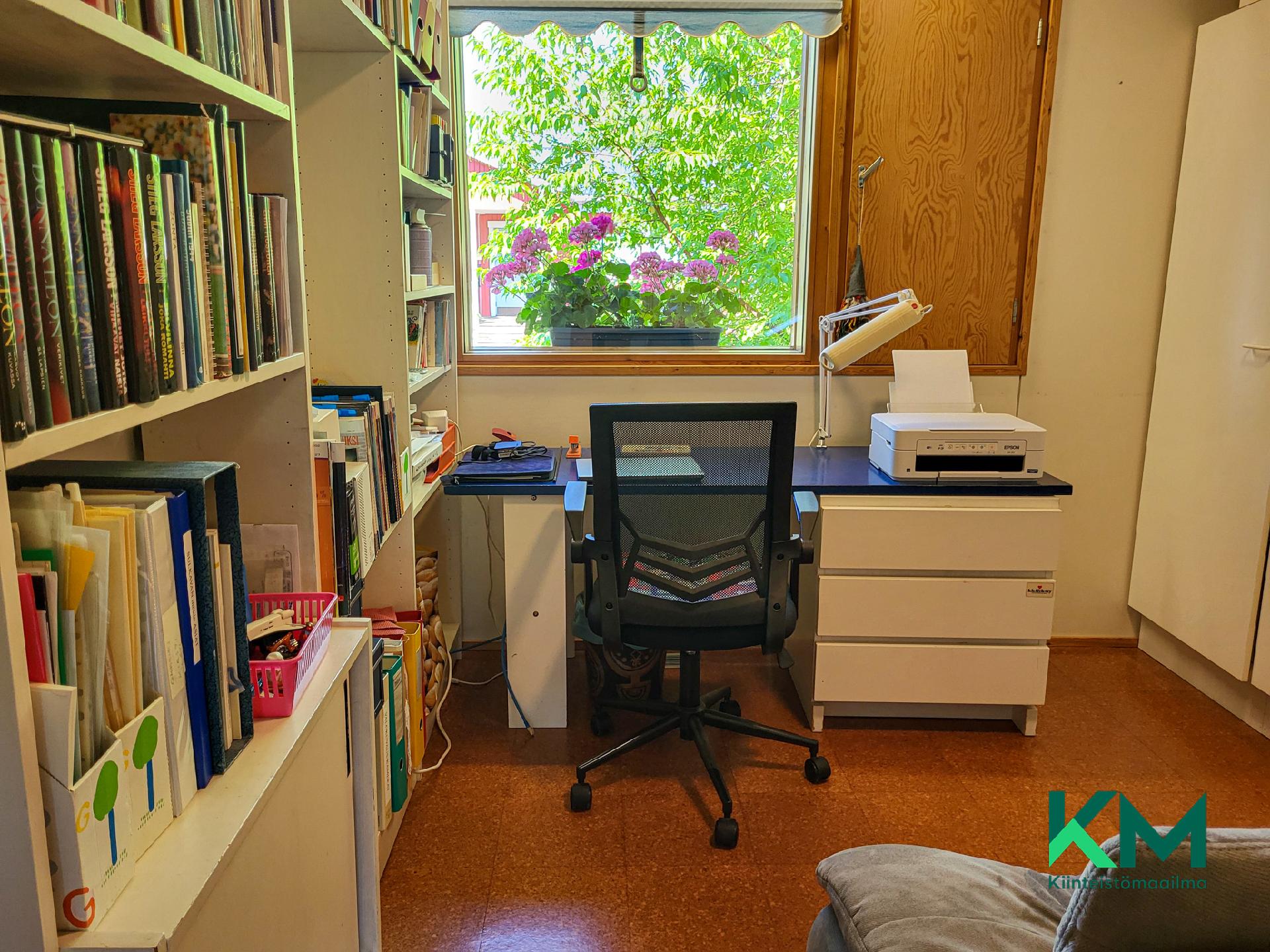 Rentukantie 28, Kellarpelto, Savonlinna