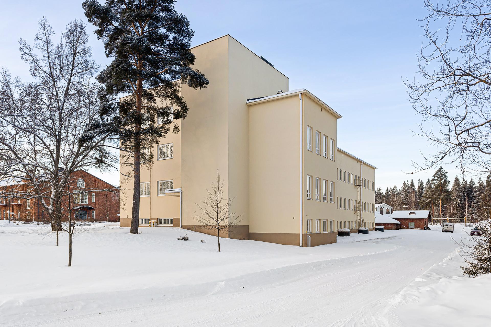 Kouluaukio 1, Koria, Kouvola