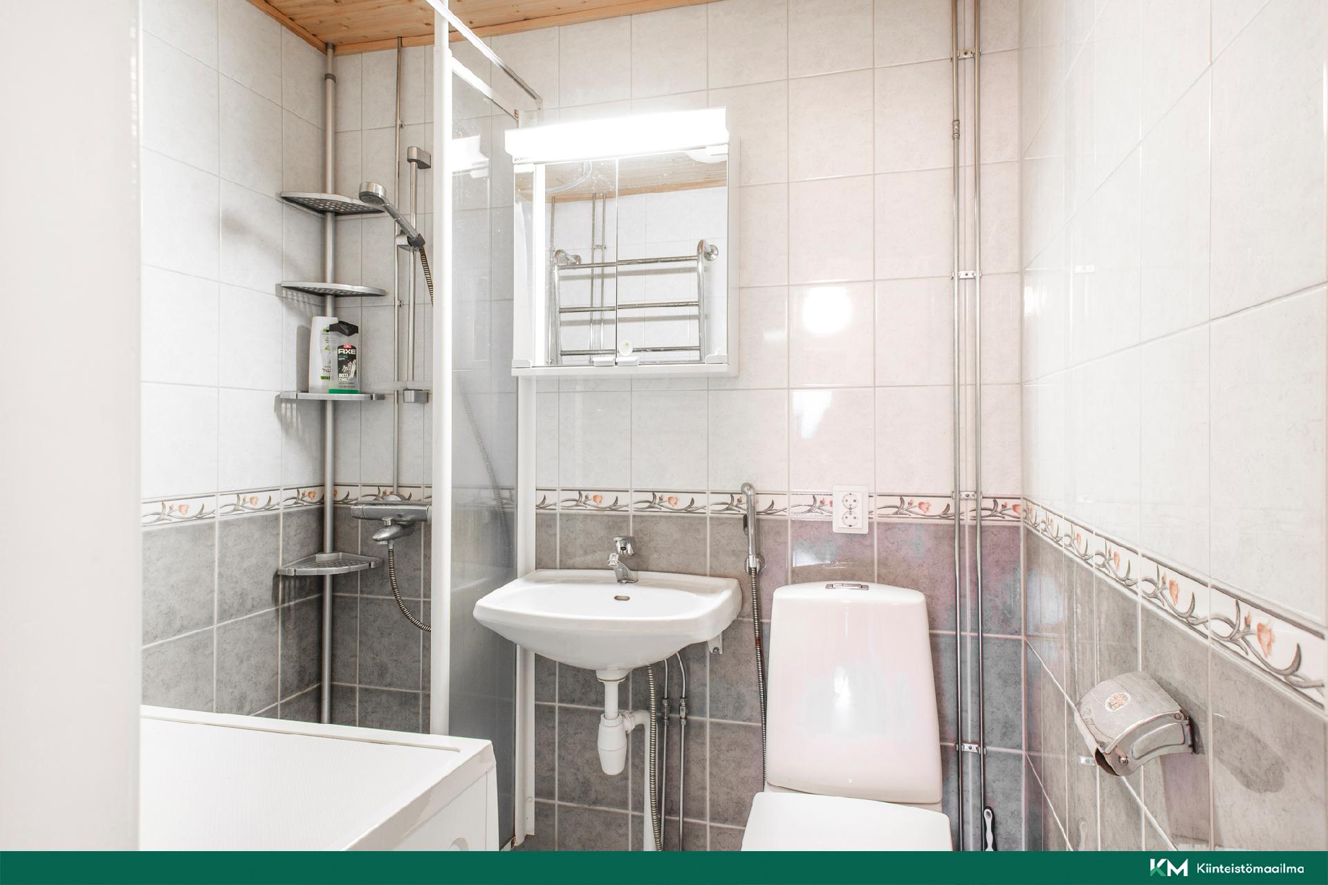 Otto Mannisen tie 12, Kangasniemi