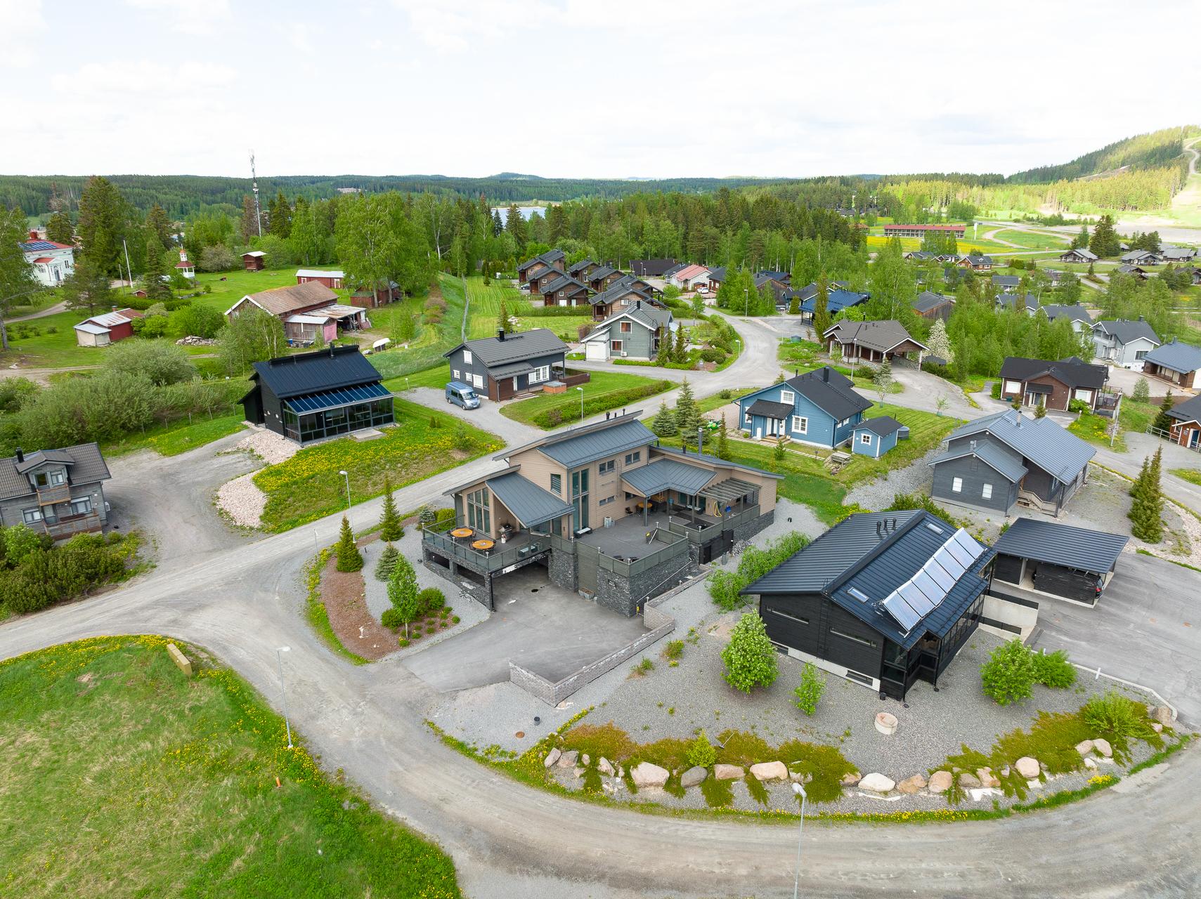 Sinisorsantie 1, Himos, Jämsä