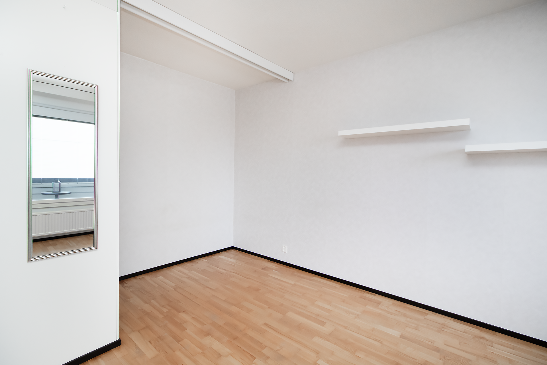 Sängylle oma paikka.