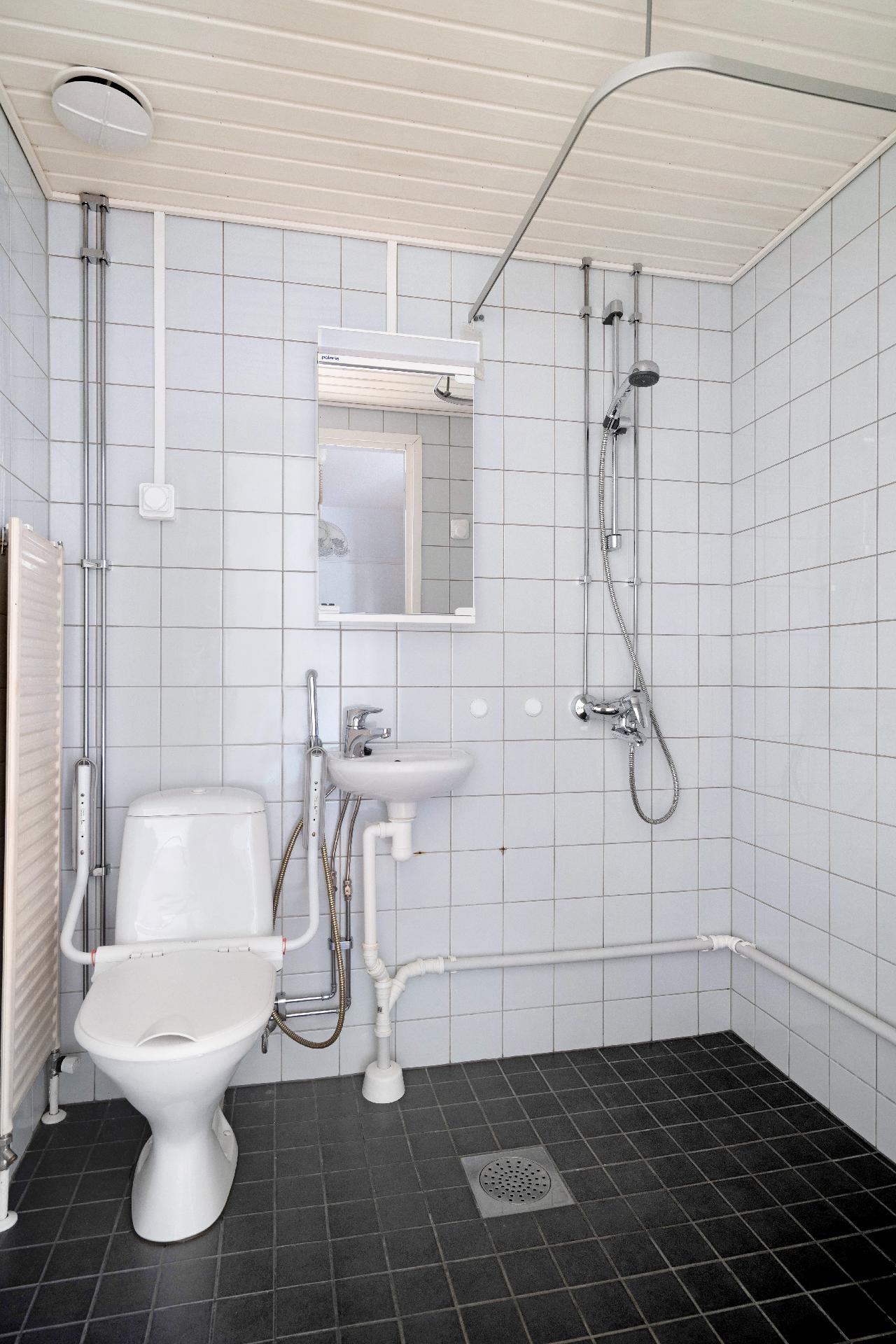 Kotitontuntie 8, Tontunmäki, Espoo