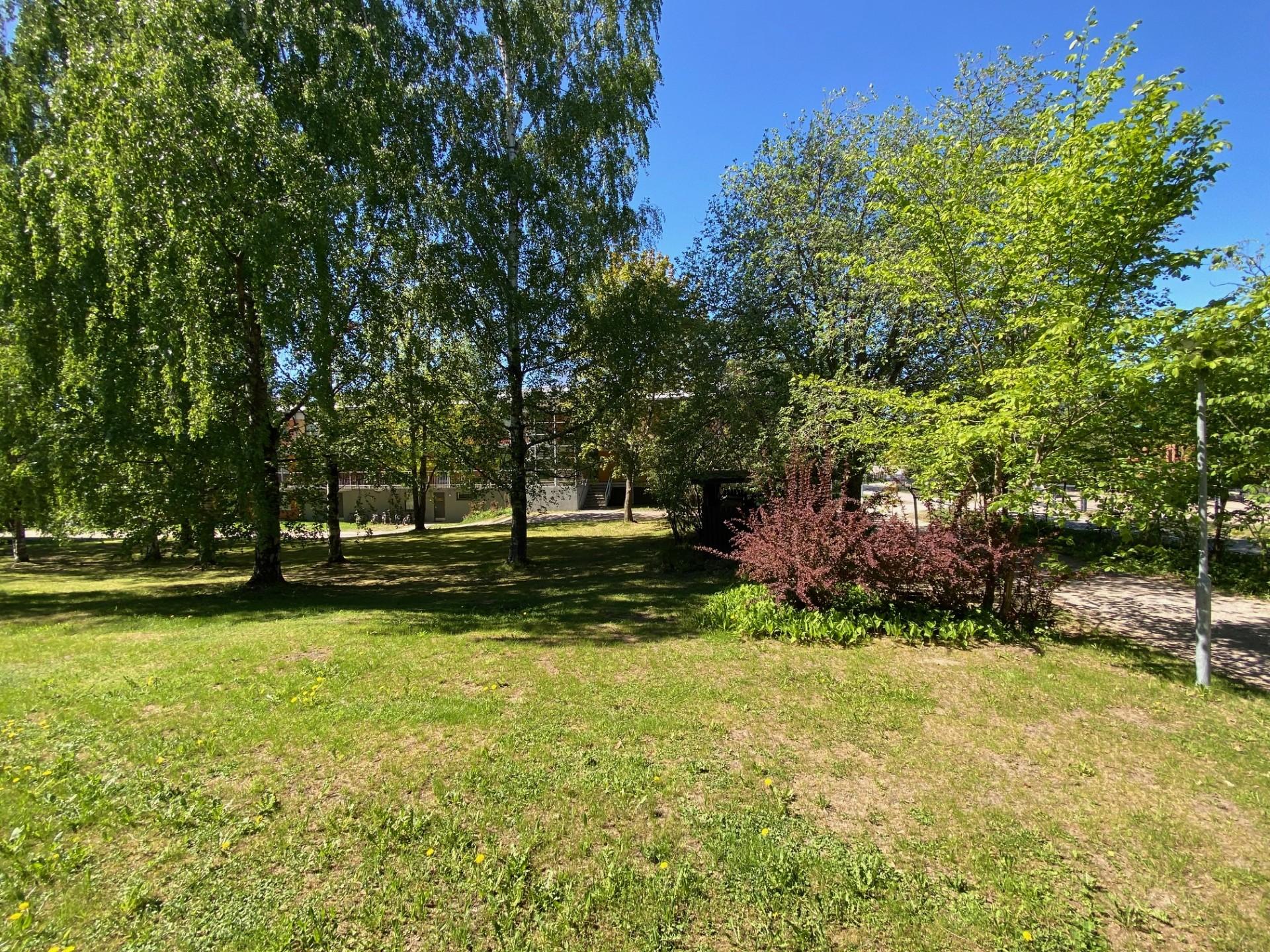 Kotitontuntie 8, Tontunmäki, Espoo