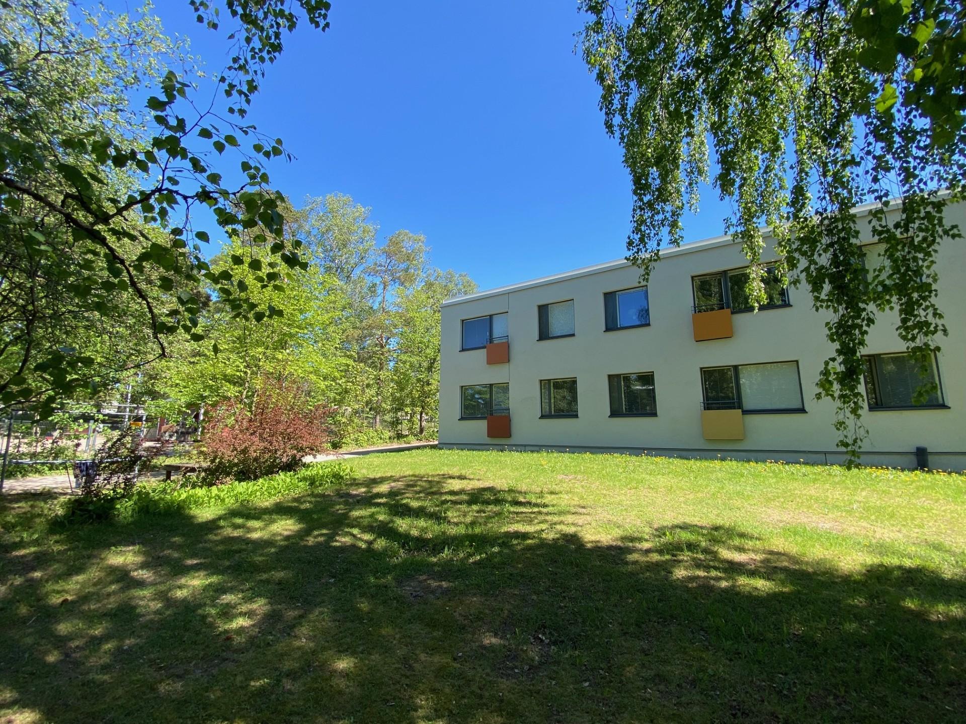 Kotitontuntie 8, Tontunmäki, Espoo